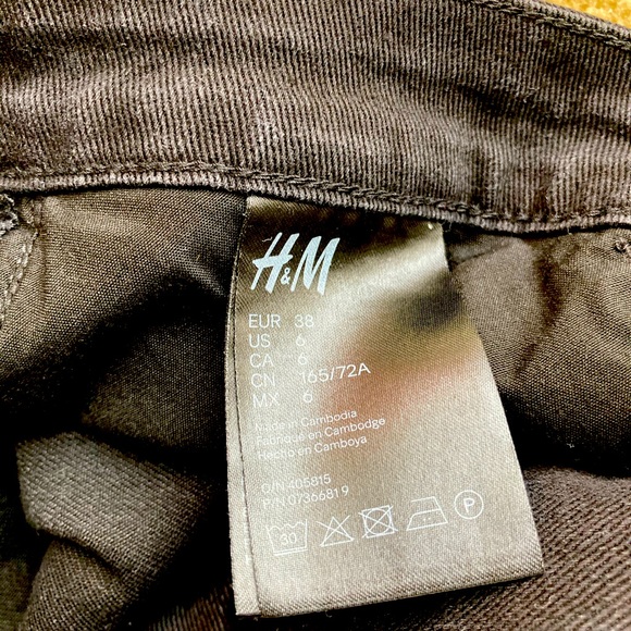 &Denim black shorts from h&m - Picture 5 of 10